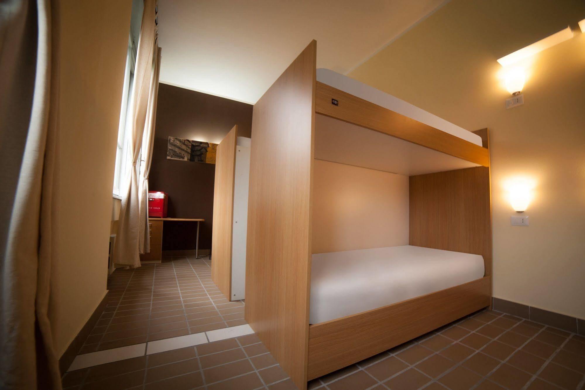 New Generation Hostel Citta Studi Milano Exteriör bild