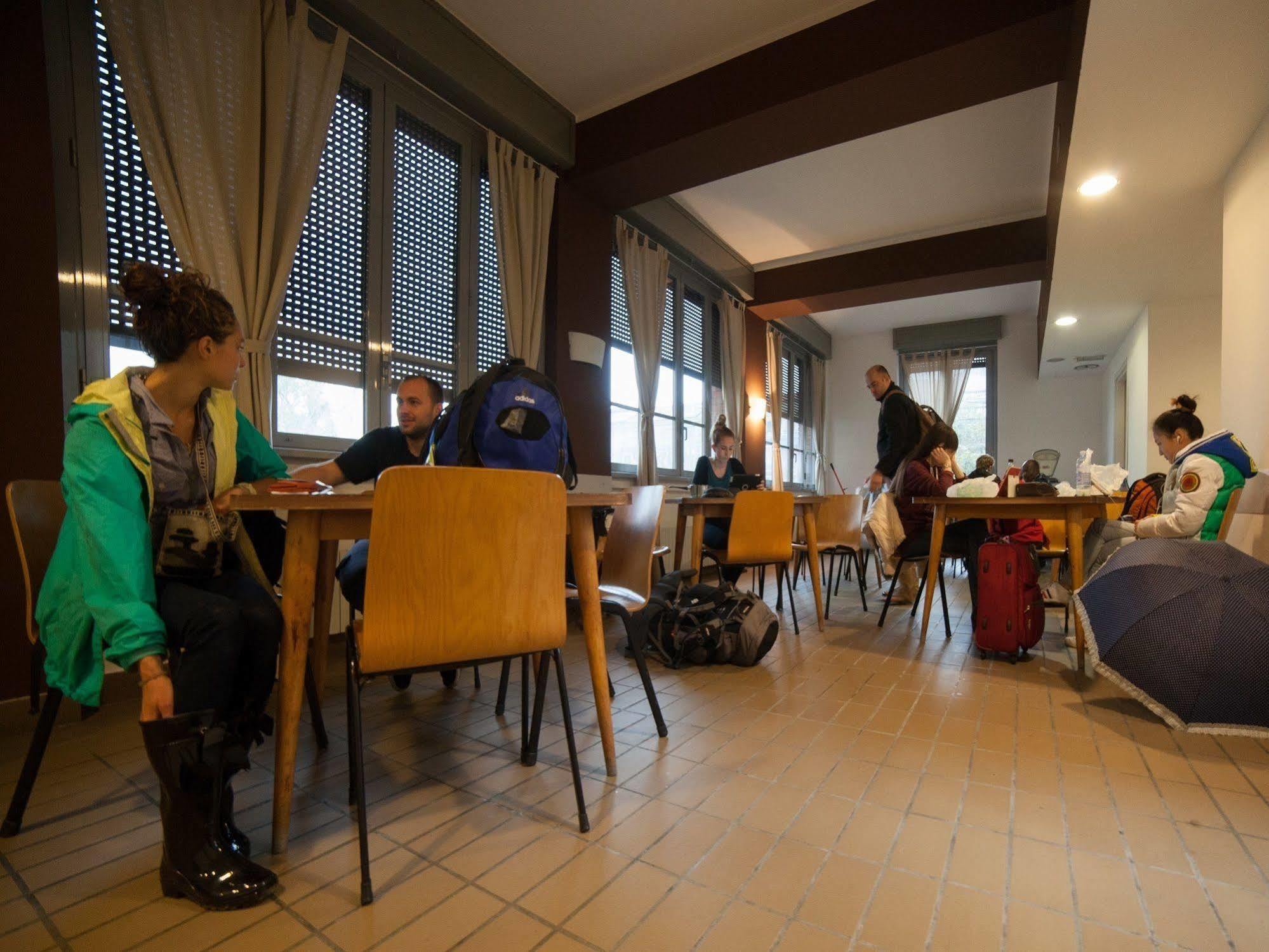 New Generation Hostel Citta Studi Milano Exteriör bild